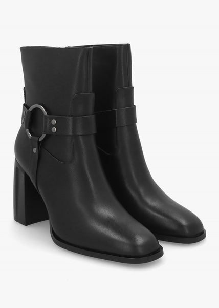 DANIEL Sarny Black Leather Block Heel Ankle Boots